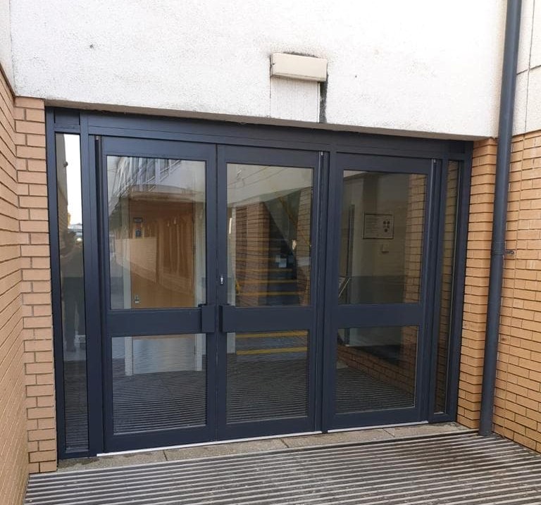 External door refurbishment on behalf of <a href="/mjgroupuk/">M&J Group</a>   <a href="/StJosephsCC/">St. Joseph's Swindon</a> where we replaced 11 entrances.

Designed &amp; manufactured in-house using <a href="/Senior_Systems/">Senior Architectural Systems</a> double glazed SFG for enhanced thermal performance for #doors &amp; #screens
mgsuk.com/commercial-doo…

#aluminium #thermallybroken