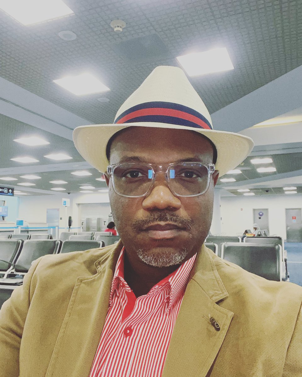 ConnellDr's tweet photo. Traveling can be exhausting: Spice it up! ✊🏾😉#FullyCaffeinated https://t.co/C1cfzc3bV6
