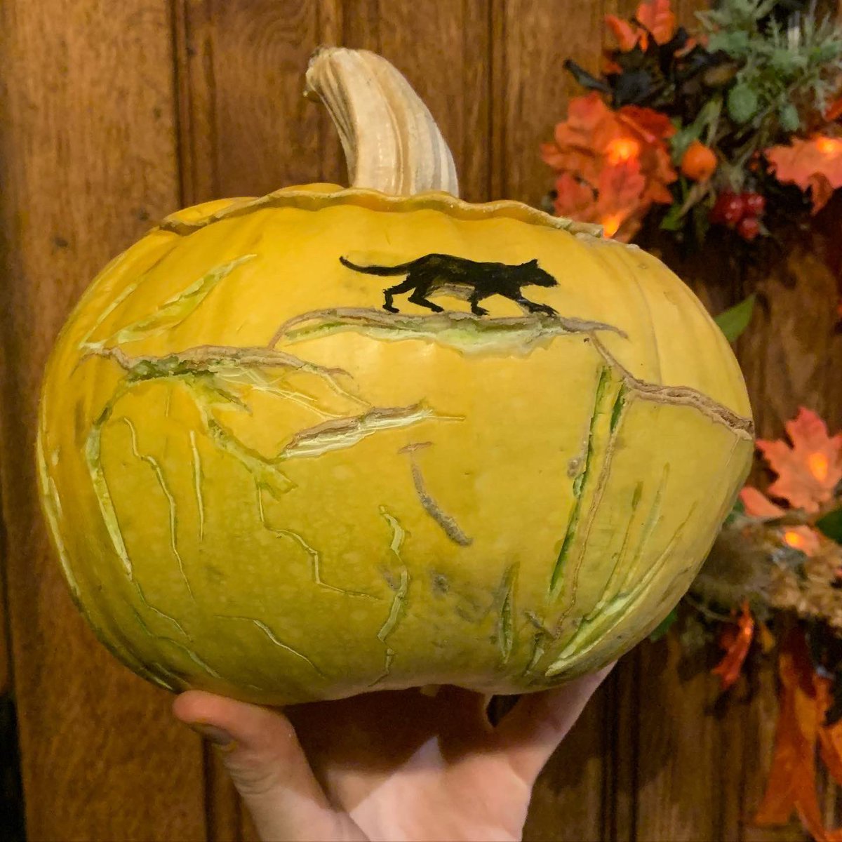 mediumawareness's tweet photo. can i recommend having a mildly confused and well aged globe courgette to hand rather than a pumpkin? even if it means you end up doing a 270° carving https://t.co/ezx2w1Qdkx