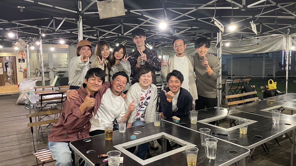 OnesGroup81's tweet photo. 先日行われたQuantum&amp;One'sGP管理合同BBQのショット📸

久々のお酒の会に話も盛り上がり、最後は4次会まであったようですw（おじじは3次会でドロン）

企画有難う御座いました！

今年もあと残り僅か、悔いの無いないようやり切りましょう。

#BBQ
#会社イベント
#IT企業
#4次会 https://t.co/6SUnhIUSFw