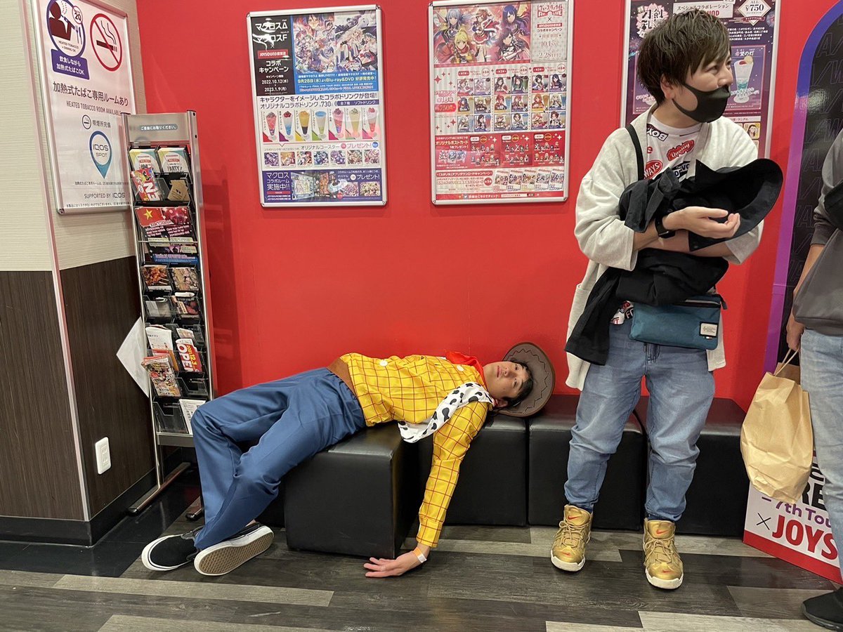 OnesGroup81's tweet photo. 先日行われたQuantum&amp;One'sGP管理合同BBQのショット📸

久々のお酒の会に話も盛り上がり、最後は4次会まであったようですw（おじじは3次会でドロン）

企画有難う御座いました！

今年もあと残り僅か、悔いの無いないようやり切りましょう。

#BBQ
#会社イベント
#IT企業
#4次会 https://t.co/6SUnhIUSFw