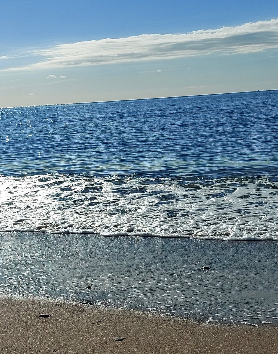 #1novembre  #mare #Roma
#pictures #photooftheday #NaturePhotography 
My📸
...Ora ti canto il mare 💙❤ (cit.Negramaro)