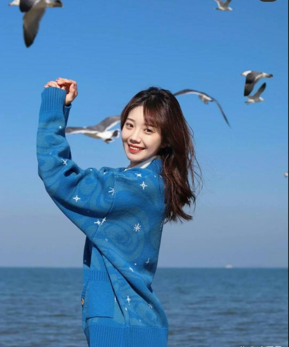 草榴社区邀请码(1024邀请码) tweet media