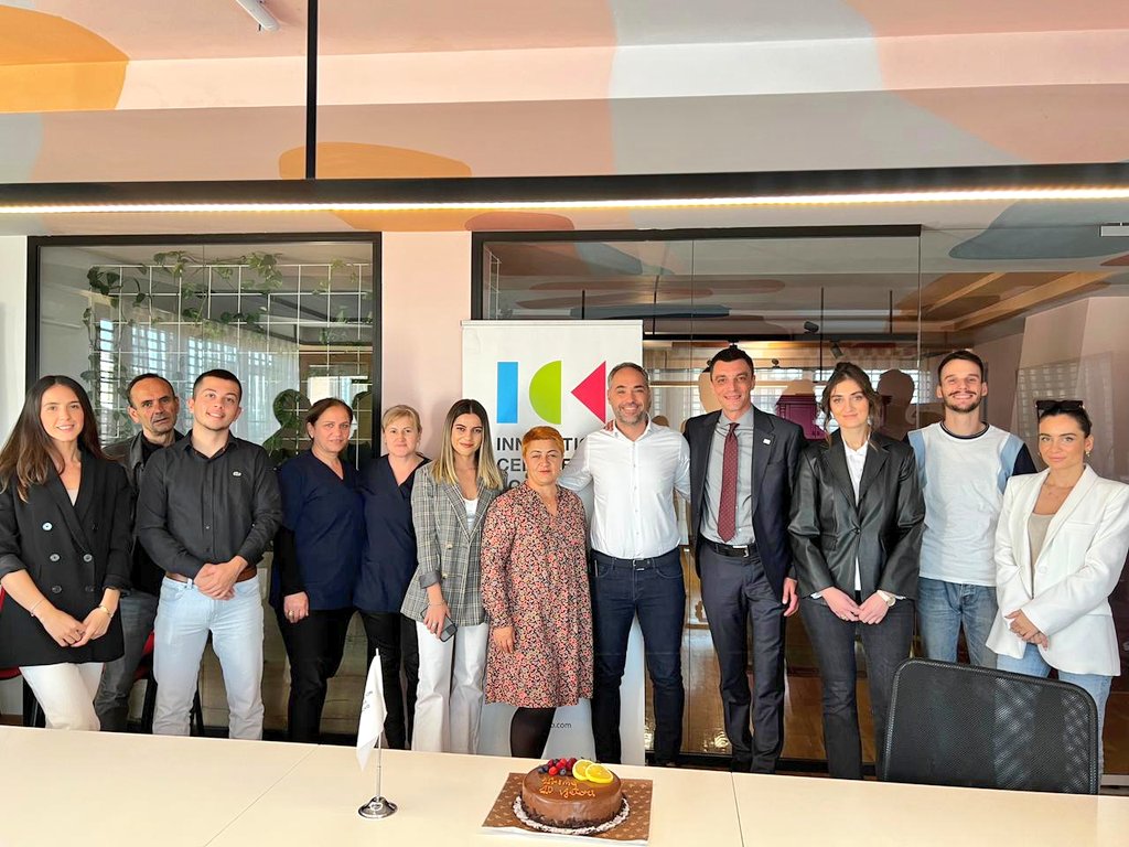 ICKosovo's tweet photo. Sot @uranikbegu shënon 10 vite në krye të ICK-së. Faleminderit Begu për angazhimin, përkushtimin, kujdesin dhe mbështetjen për komunitetin. Kosova është vend më i mirë me ty ❤️ #10ading https://t.co/0nOXc6yDau