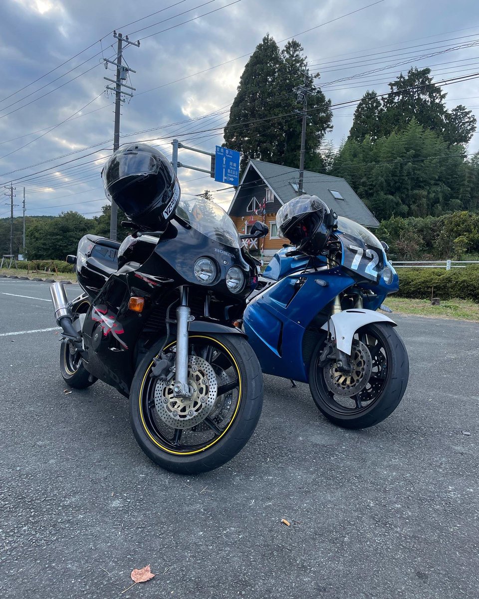 73620ryy's tweet photo. 土曜日、納車？して
月曜日ナンバー登録して初愛車ツーリング😎

また新たな足が増えた🥳
とりあえずバイクに慣れてスマートに走れるように https://t.co/TuKT8rzGMo