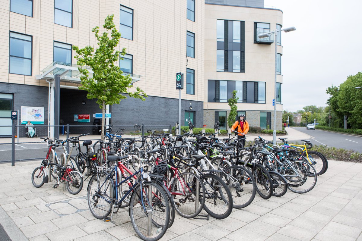 NBTSustHealth's tweet photo. 𝗪𝗲 𝗮𝗿𝗲 𝗵𝗶𝗿𝗶𝗻𝗴! 💚

We are looking for a 𝗖𝗹𝗲𝗮𝗻 𝗔𝗶𝗿 𝗠𝗮𝗻𝗮𝗴𝗲𝗿 to join our Sustainability team at @NorthBristolNHS #Sustainability #NHS #CleanAir 

Apply here: https://t.co/CdrgNOrOuw https://t.co/Towefn6w3B
