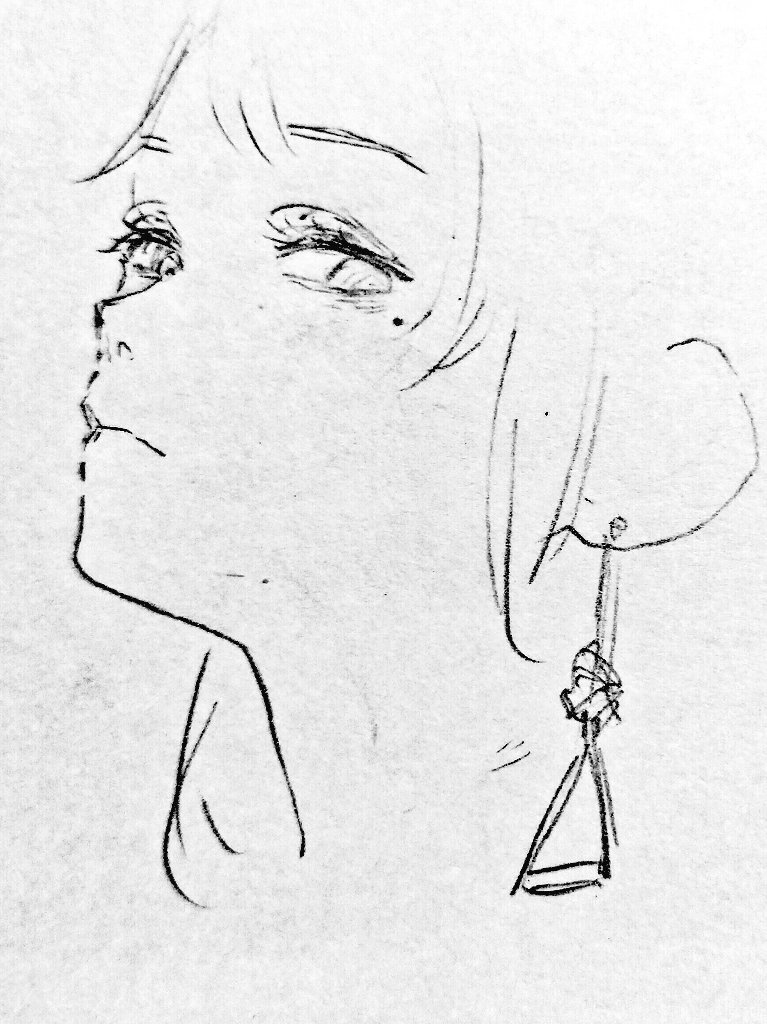 お昼絵あまり描けてない🥺✎☡ 