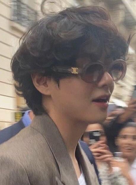 suttikan145's tweet photo. I VOTE #KIMTAEHYUNG FOR #NETIZENSREPORT #ACOTY2022 https://t.co/wAtuHFuvw2