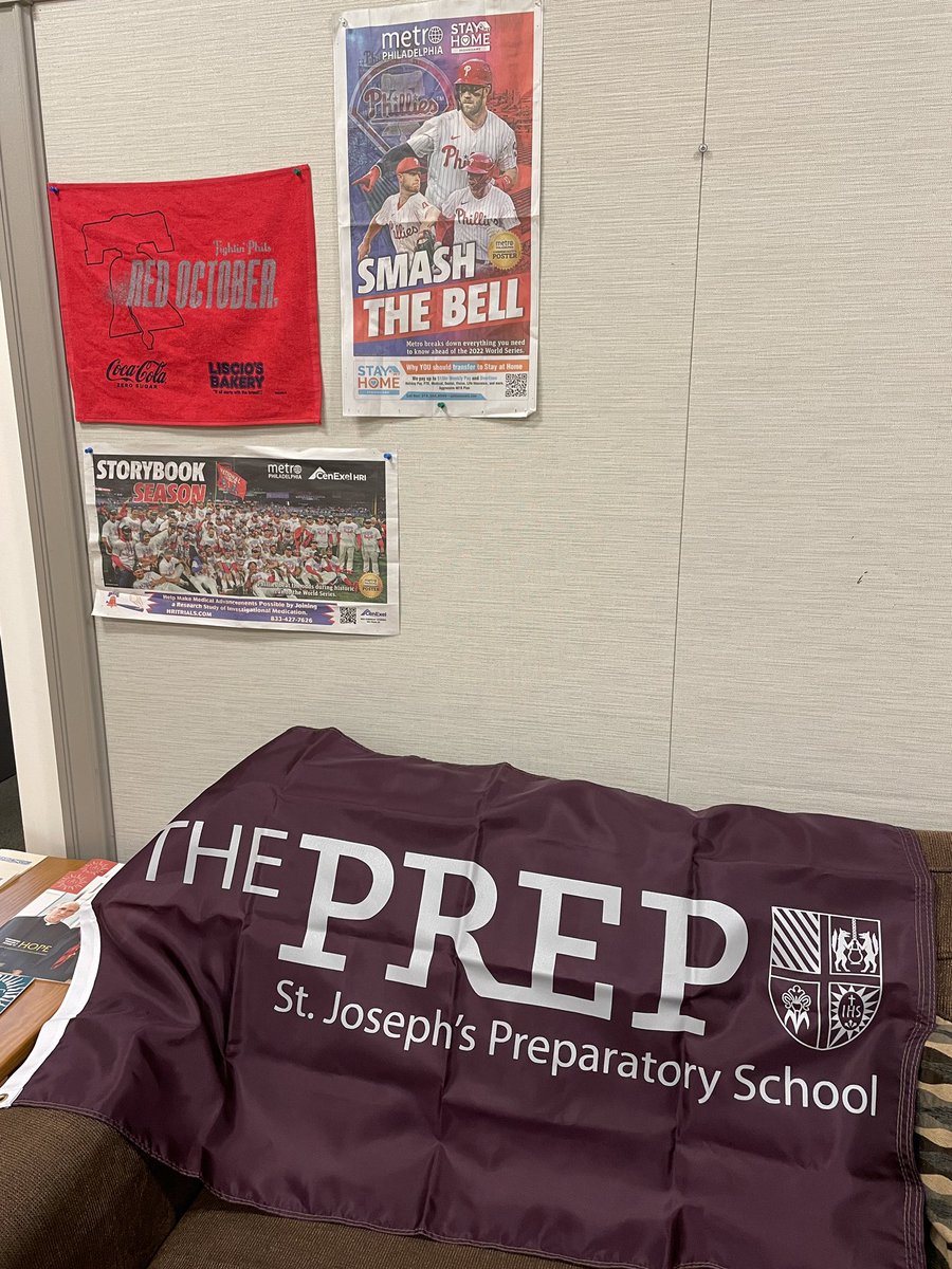 SJPREP's tweet photo. Trying to decide whether to overnight mail this so @strake_jesuit has the flag before the weekend or just regular mail so it arrives next week. Decisions…decisions. #GoPhils #GoPrep https://t.co/UiWjTljeGz