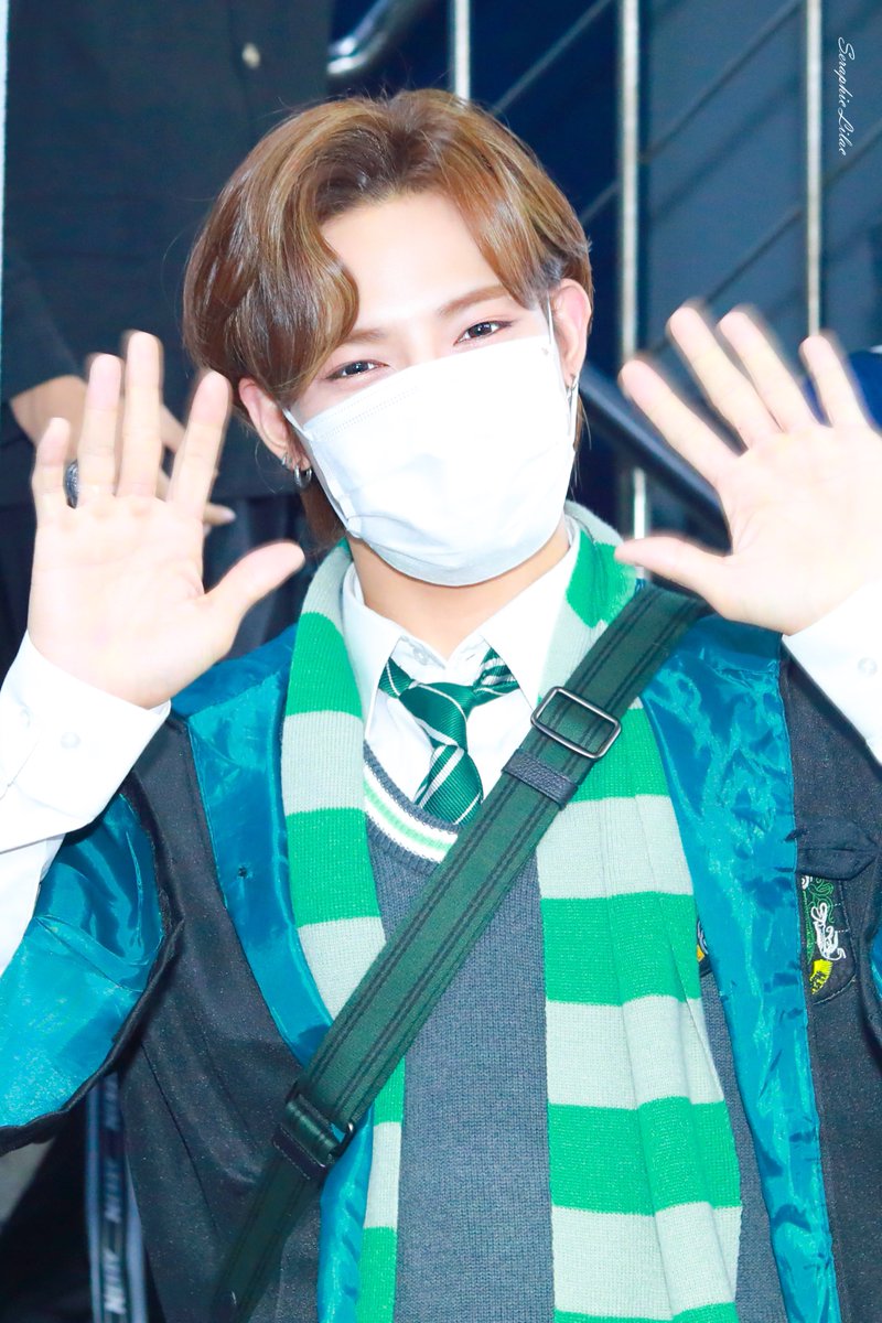 Seraphic_Lilac's tweet photo. 221028 비트로드 퇴근

･:*+.\(( °ω° ))/.:+

#주안 #임주안 #티에이엔 #TAN #JOOAN  #주안을보좐 #today_jooan @tan__official_ https://t.co/9tXzmMMwer