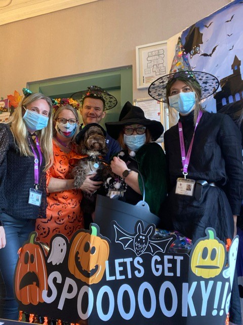 HealthcareAster's tweet photo. Spooktacular times at Birdscroft Nursing Home.

#birdscroft #ashtead #asterhealthcare #shethjeebun #carehomes #halloween #samjeebun https://t.co/C4XGzdpVZB