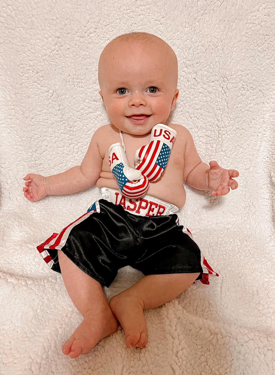ToddDickerson10's tweet photo. Mama said "Knock you out!" @shelbydgray #JasperDrew https://t.co/cOtAHpJGWK