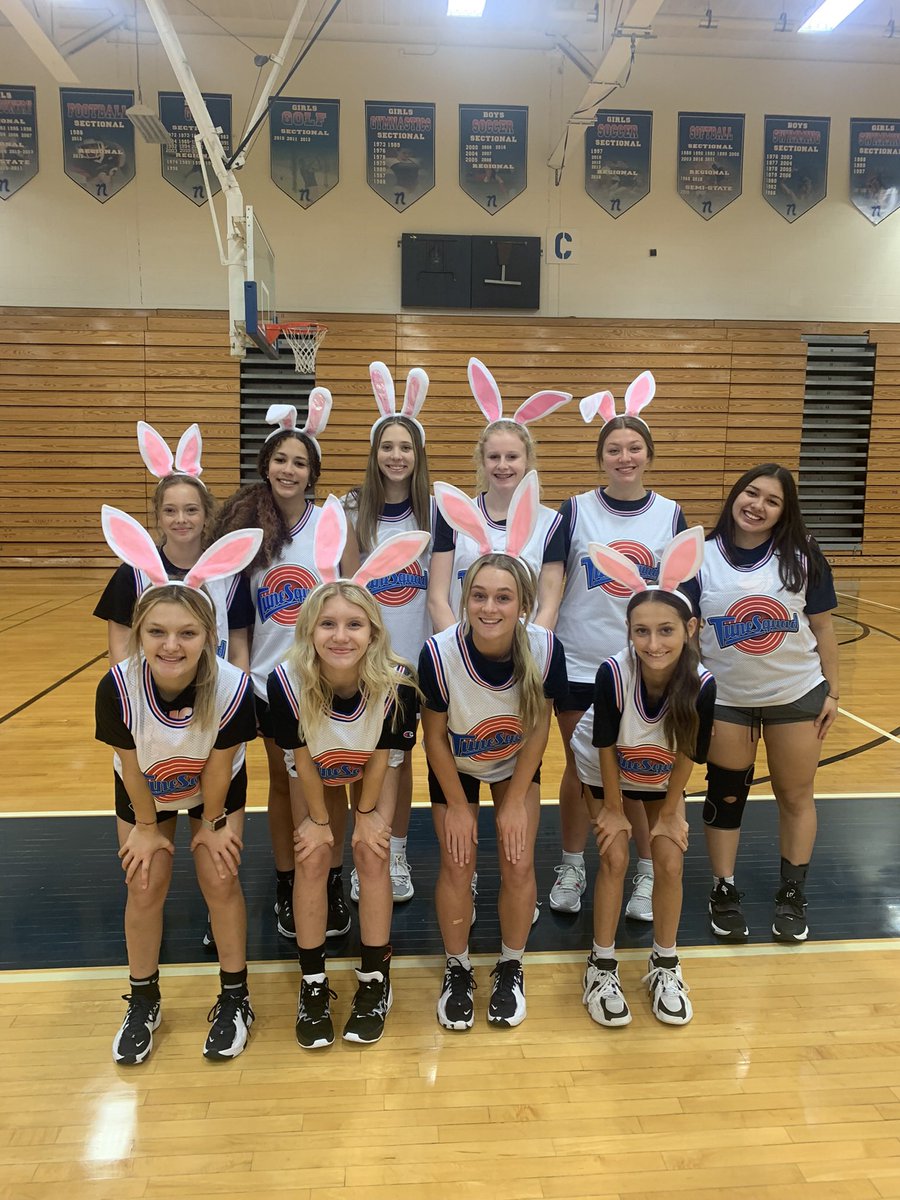 We had a spook-tactular  practice yesterday 👻🏀