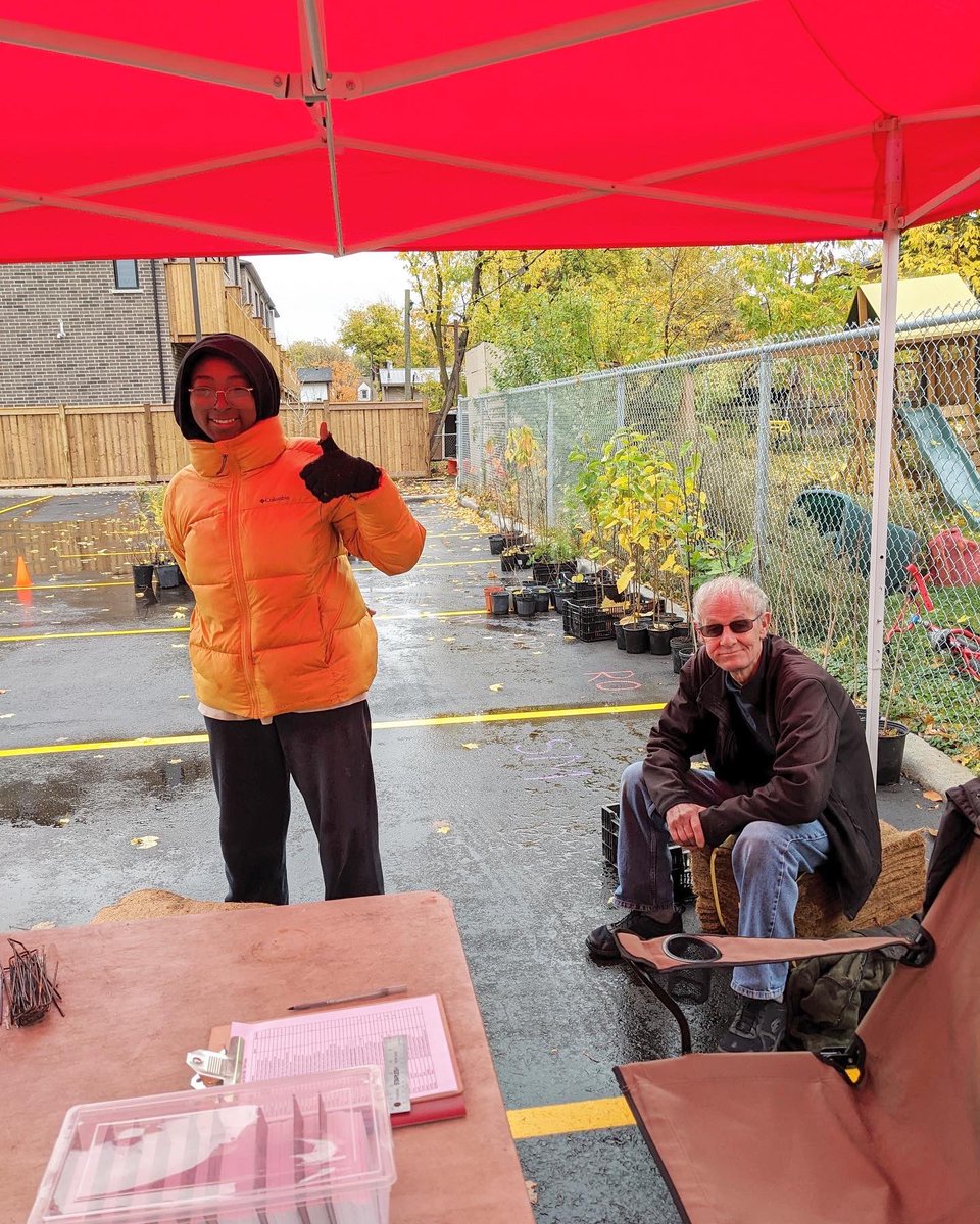 HamiltonNature's tweet photo. Way to go #Hamilton! Together we are supporting cleaner air, stronger #biodiversity, providing homes & shelter for birds, animals, and plants, reducing stormwater, providing shade on hot summer days, & increasing the beauty of our homes and city
🌳🌲🌳
#Trees #HamOntBiodiversity https://t.co/WFkI5Sb2Gx