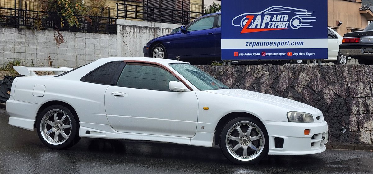 zapautoexport's tweet photo. Delivery today!! 

#Nissan #Skyline #R34 #nismi #Honda #toyota #mitsubishi #subaru #Mazda #cars #automotive #auto #car #wheels #drifting #drift #instacars #caroftheday #luxurycars #carsofinstagram #jdm #japan #japanesecars #turbo #horsepower #zapautoexport https://t.co/iaUrxqfuvJ