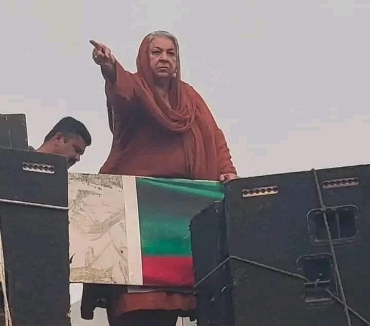 suneelkumar69's tweet photo. Dear Pakistanis, before you vote for them once again, remember these pictures 💔👎🏻

#Adhoc https://t.co/HhAUcn1Vth