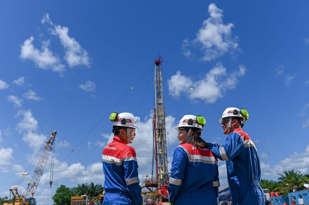 _Putries's tweet photo. Ini yg dijelaskan Pakar: Pengembangan Energi Hijau Pertamina Kurangi Pemanasan Global. 
Mantap ya 👍🏻

 https://t.co/FFtUirsEBZ https://t.co/oZsUO0IATI