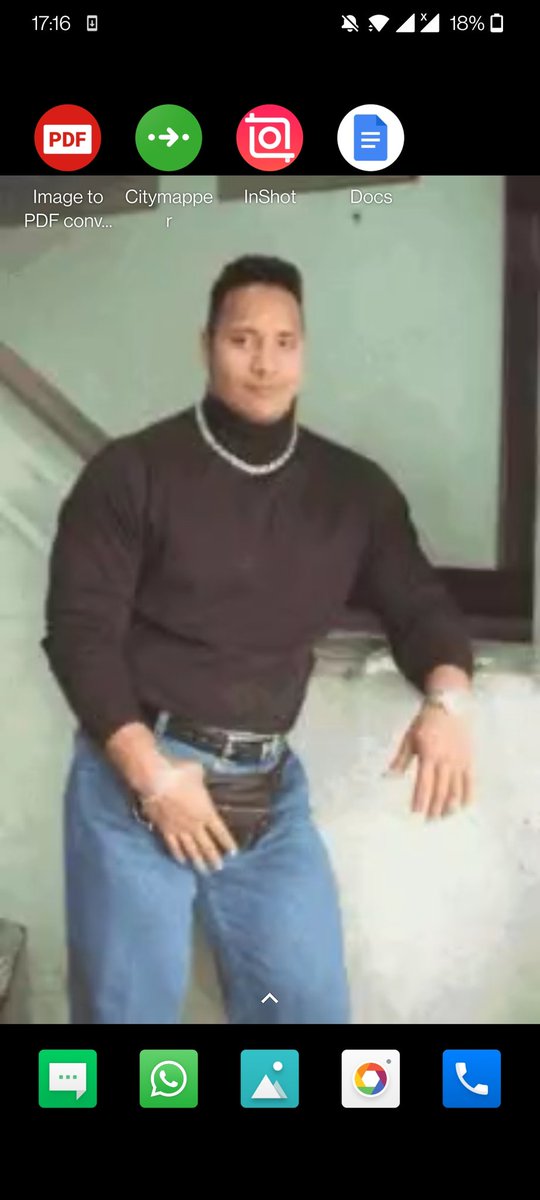 Dr_NiceBucket's tweet photo. I made this my wallpaper so I could easily explain my Halloween costume to people 
Now I don't wanna change it https://t.co/5izcrw8fvg
