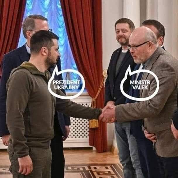 HolkazPrahy tweet media