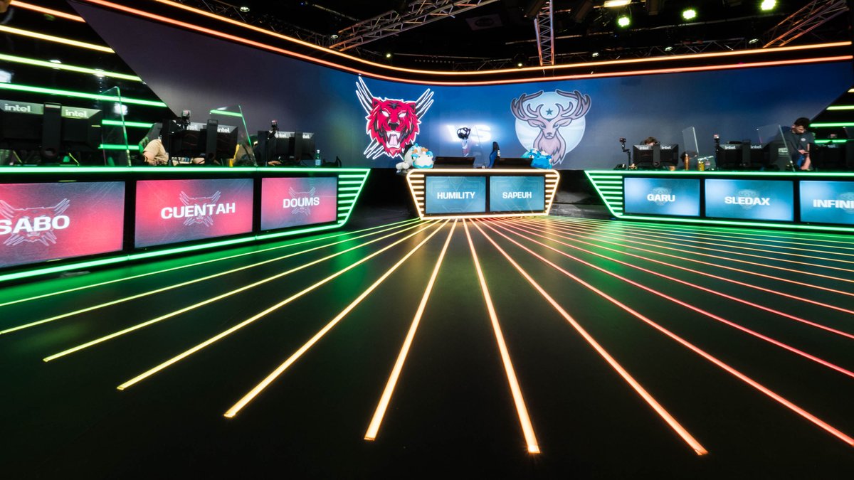 Nos photos de la finale de la <a href="/DOFUSfr/">DOFUS</a> World Cup sont disponibles, une nouvelle fois grâce à Andréa ! 🙏 📸

Thread à dérouler ⬇️