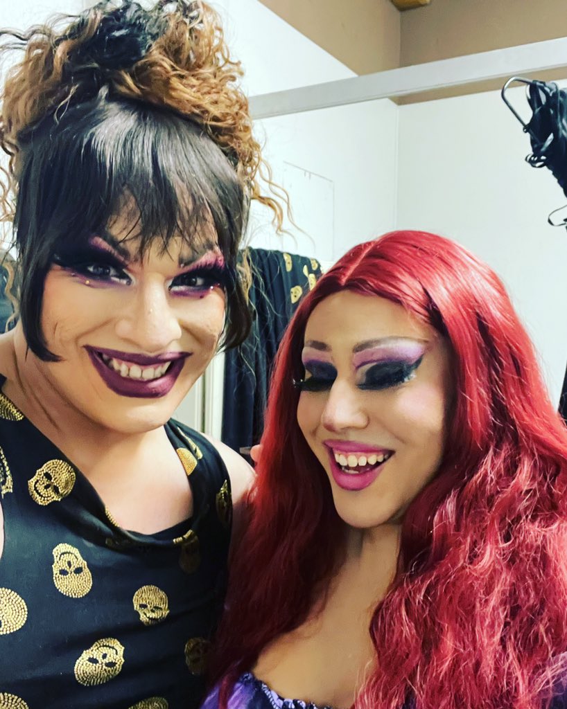 gem_mcqueen's tweet image. Me and Reno Empress fundraising #DragQueens #dragqueen #dragqueenlife #renodragqueen #alamedaducal #dragqueentweet #tweet