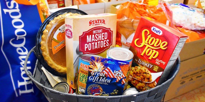 FriendlyOC's tweet image. Help bless 500 families this Thanksgiving by donating "turkey baskets". 
friendlycenter.org/turkeys/
#friendlycenter #thanksgiving #GivingBack #volunteer #orangecounty