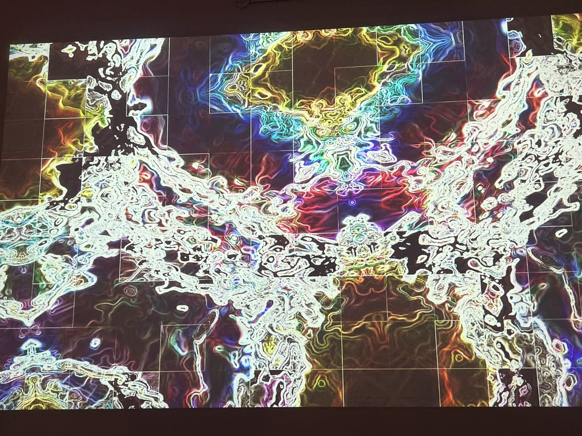 Sam (unlikely to see DMs) tweet media