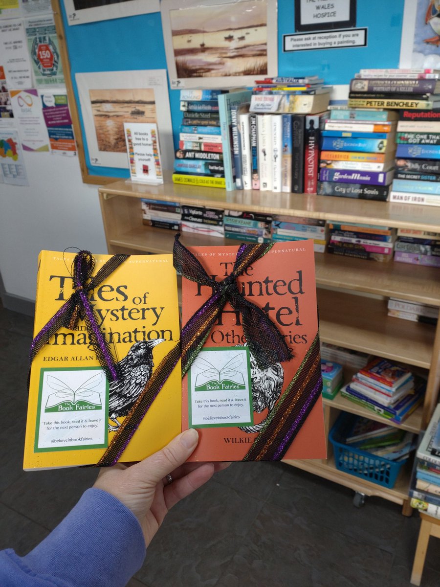 #TheBookScaries celebrated #Halloween yesterday by leaving  copies of Tales of Mystery & Imagination and The Haunted Hotel at St Mary's Community centre little library. Were you brave enough to take one?! 💚📚🎃💚
#IBelieveInBookFairies #Pontefract
