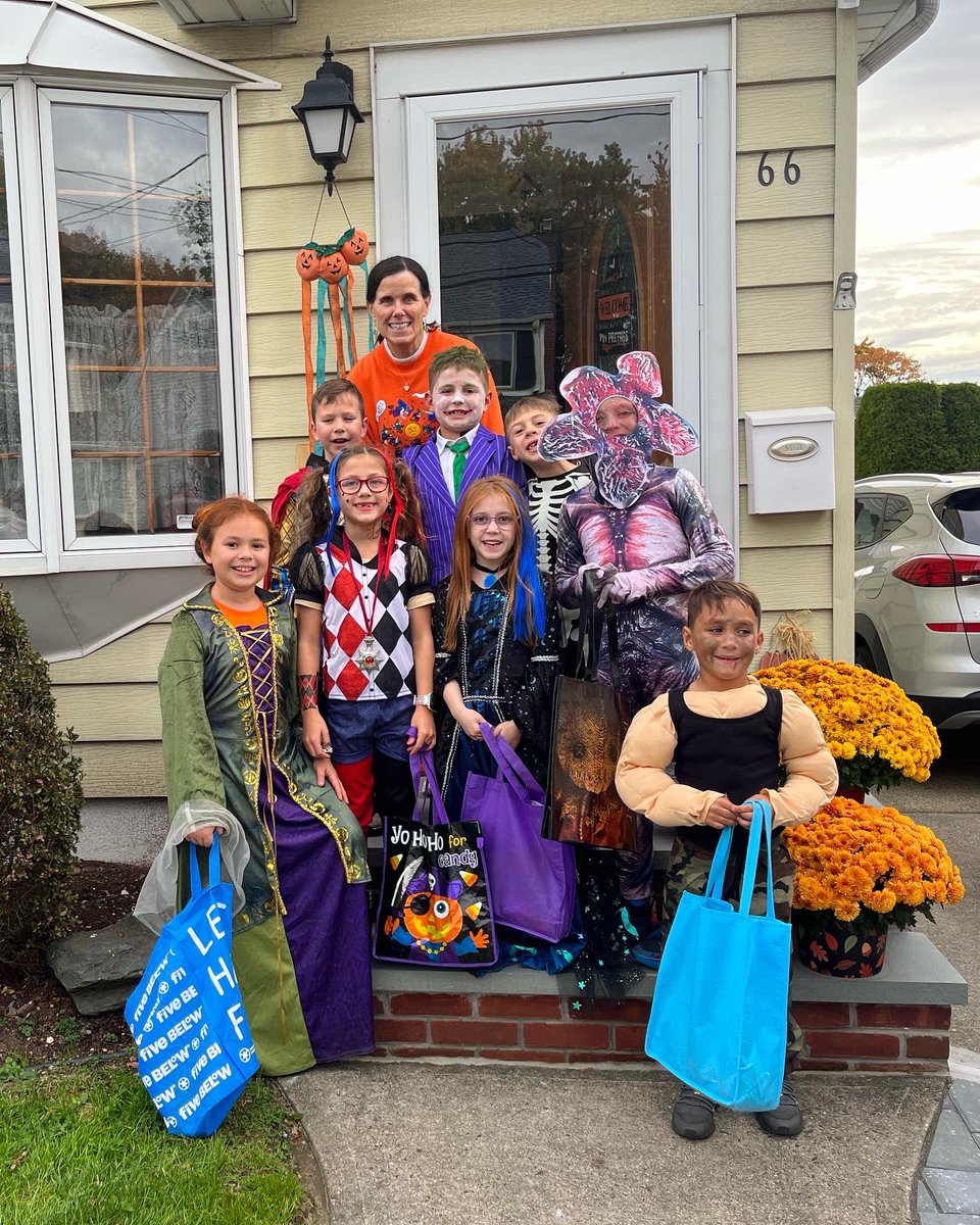 Teresa Smallwood tweet media