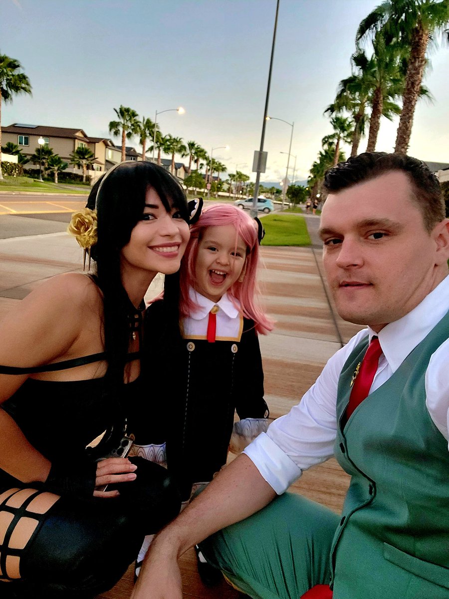 KingsmanOnv's tweet photo. Happy Halloween https://t.co/IZRL1eUE1G
