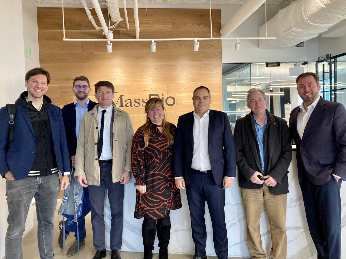 FranceinBoston's tweet photo. #NETVA2022 Day 2 || Our 3 @Netva_fr start-ups met with @MassBio and @MassChallenge to learn about the current state of biotech and startups as it relates to life sciences, the challenges facing its growth, and opportunities for collaboration 🇺🇸🤝🇫🇷 https://t.co/l4jsWfEAGR