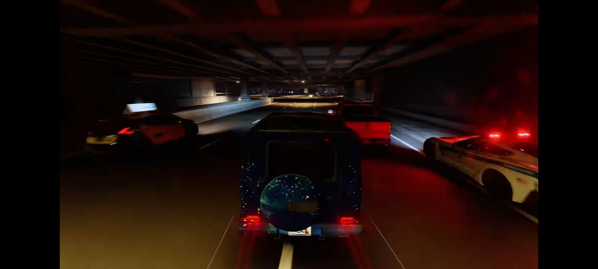 Zephyr1041's tweet photo. @BlackPanthaaYT Spotted new traffic car in Palace Trailer. https://t.co/zKN2YzzqDf