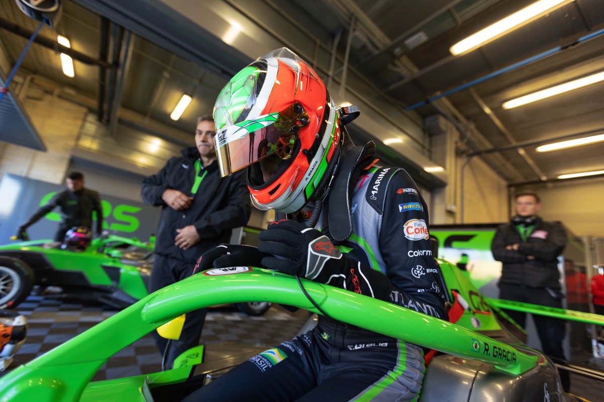 Time to jump in the car because it's race week!🔥

This time on the 5th Stage of <a href="/f4brasileira/">BRB Fórmula 4 Brasileira</a>, in Goiânia/GO🇧🇷

Let's go in search of more learning and good results.
-
#rgracia #f4 #brazil #f4brasil #goiania