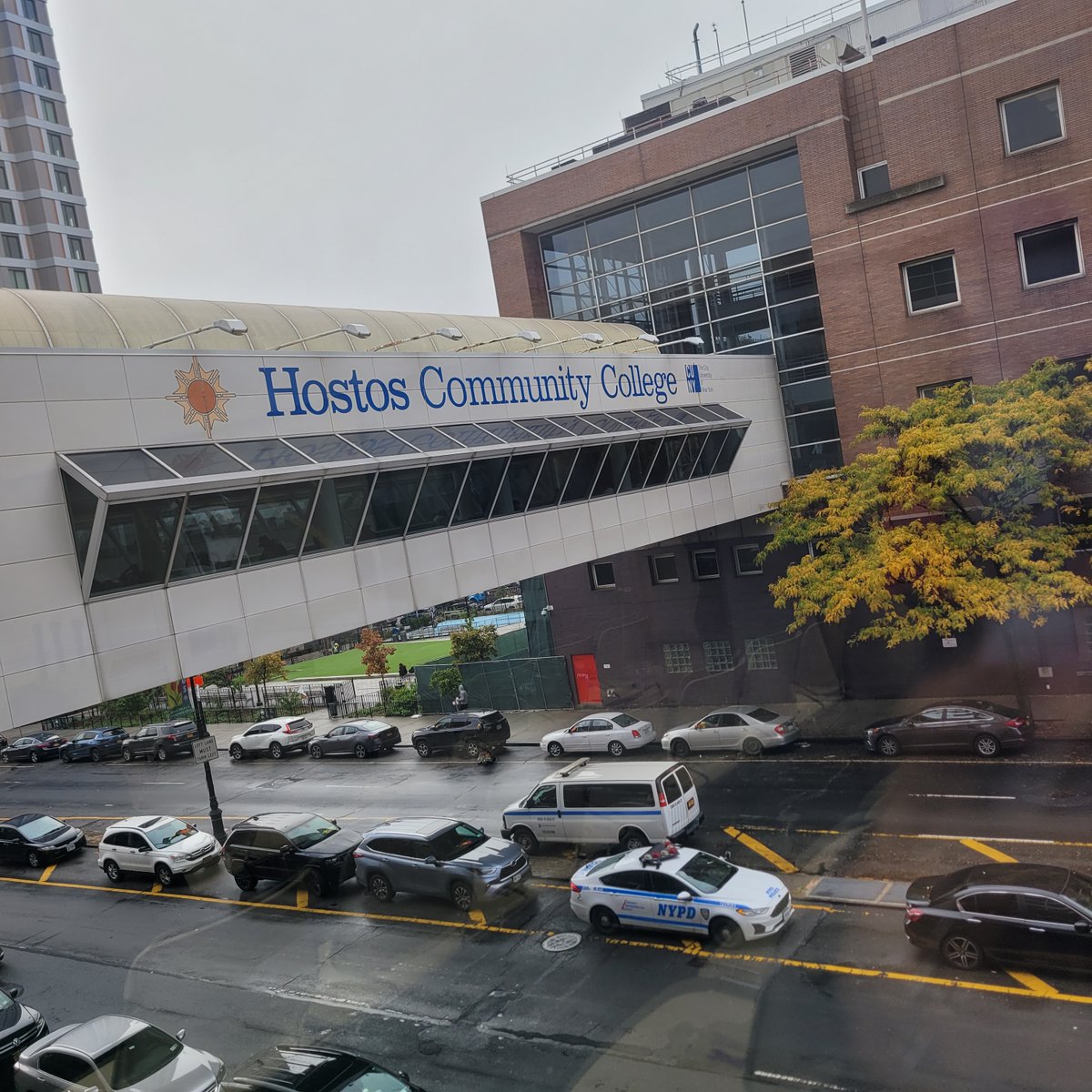 NYPD40Pct's tweet photo. Our Domestic Violence Officers Po Manni and PO Rodriguez conducted a presentation at Hostos Community College in the Bronx. DVOs provided students with information about Domestic Violence and explained to them the process of receiving domestic complaints with the NYPD.💜💙@NYPDDV https://t.co/IjUw7zvj7z