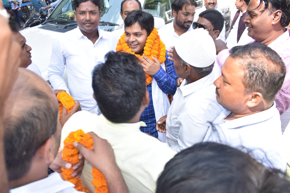 wasimnaiyar's tweet photo. पुरे बिहार में 1.5 करोड़ सिर्फ पसमांदा समाज की आबादी है, अपनी ताकत को पहचानने की ज़रूरत है.....अपना वक़्त भी आएगा,
सिर्फ अपने लोगों को जगाने की ज़रुरत है....
अंसारी महापंचायत जिंदाबाद....
पसमांदा एकता जिंदाबाद....
@ABPNews @aajtak @ndtvindia @ZeeNews @ZeeBiharNews @BJP4India https://t.co/5BLMLeu2J8