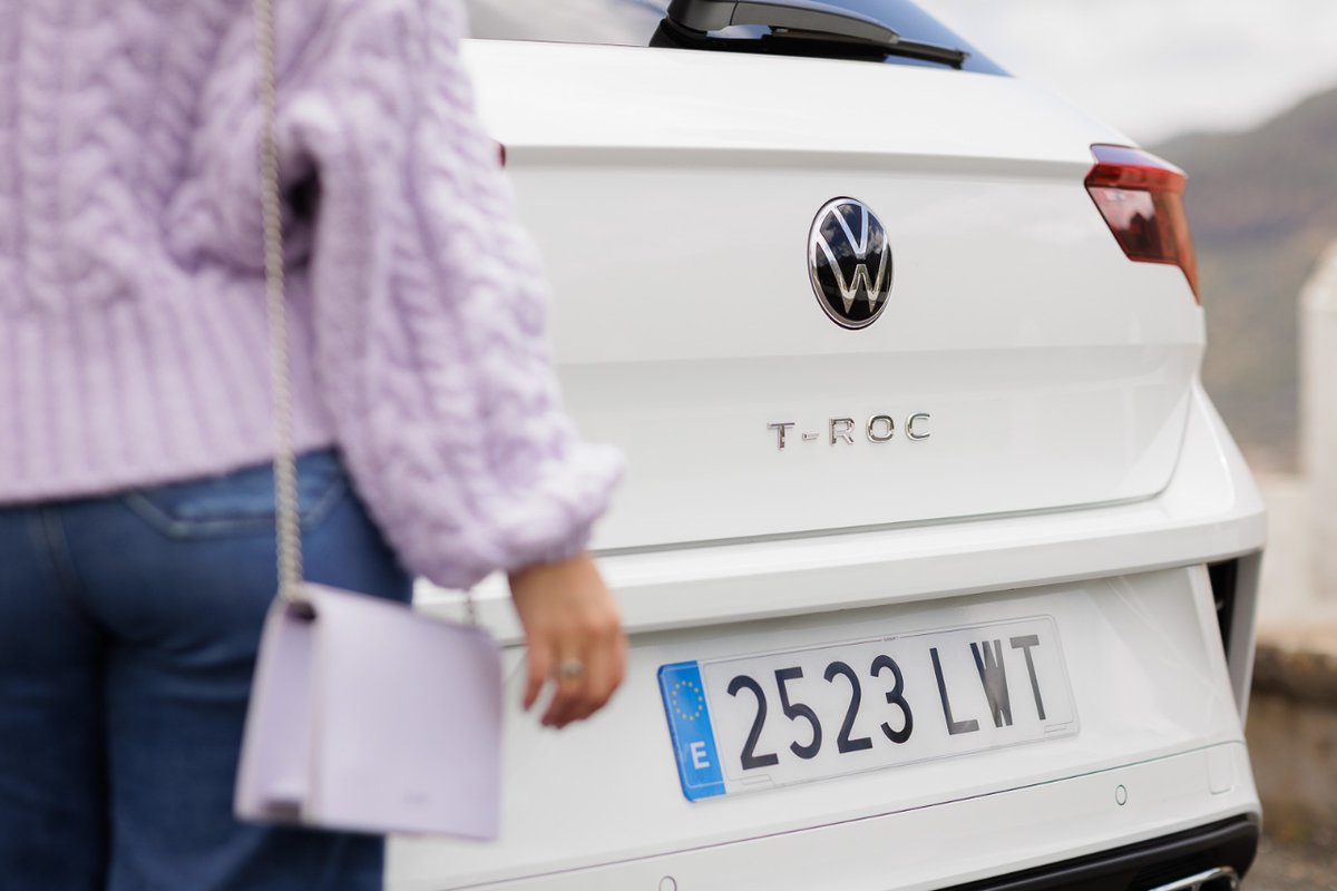 vwcanarias's tweet photo. Nuevo mes, nuevas aventuras 🗺️

Disfruta del día con el nuevo Volkswagen T-Roc, su fortaleza parte desde el interior 💙

#Volkswagen #vwtroc #vwcanarias https://t.co/Vz9mCvMQSI