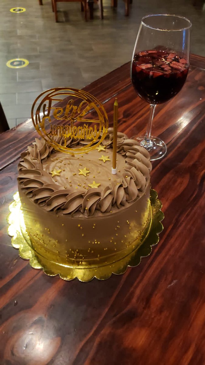 SEAcomercio's tweet image. 🎂 Imagina tu fecha especial en un pastel único 🤩 

Damos la bienvenida a nuestro nuevo producto y recuerda: puedes solicitar el tuyo para navidad, cumpleaños o reuniones 🥳
#Comercializadora #ConsumeLocal