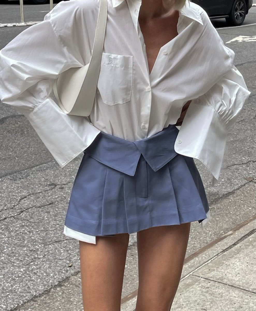 badestoutfit's tweet photo. https://t.co/hHAl8krGuQ