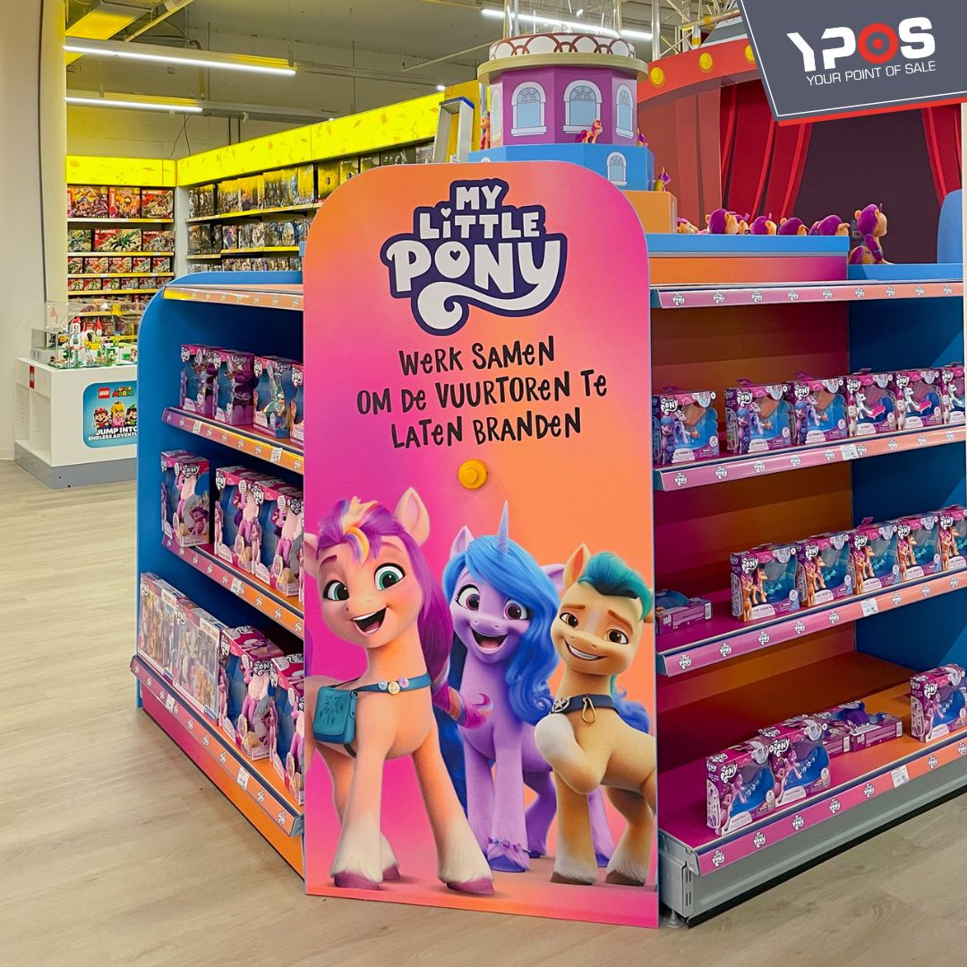 g5mlp's tweet photo. Toy store MLP shelves designed by the Dutch company Your Point of Sale. These feature a model of the Crystal Brighthouse.
https://t.co/NDCQOxoJi0 https://t.co/jPxvwQtECu