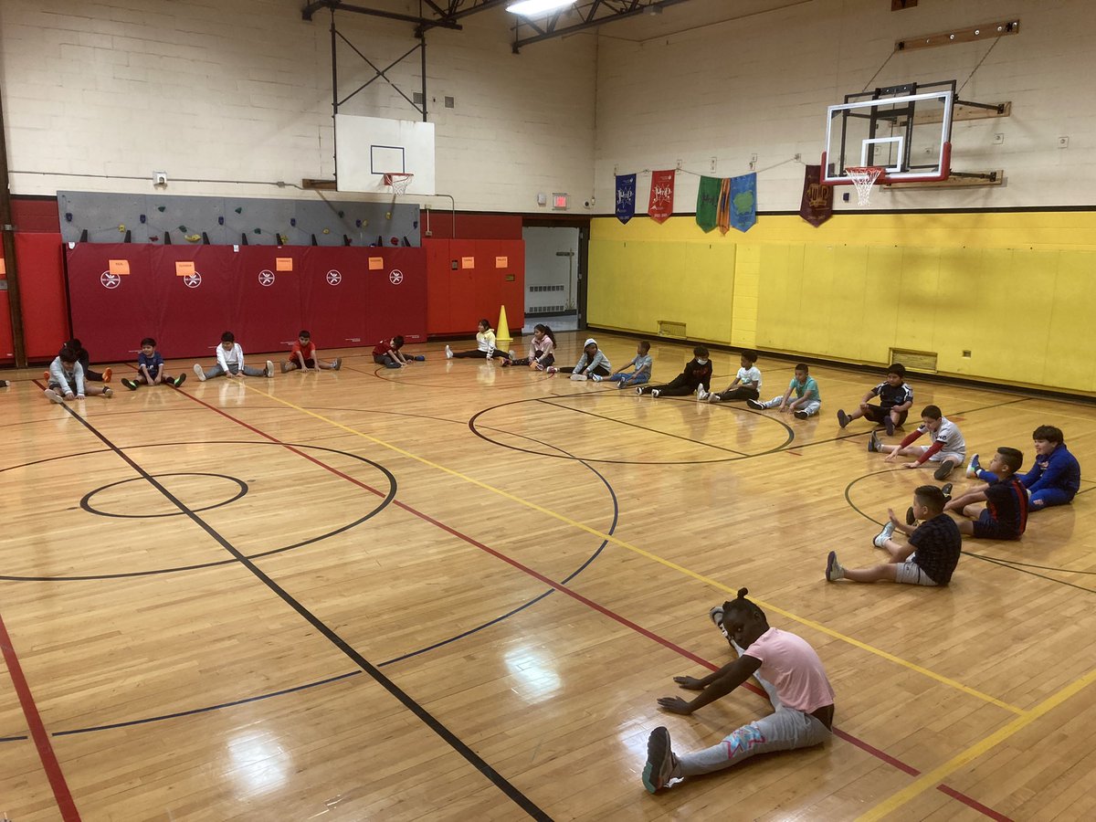 Oakside’s morning soccer intramural program in full swing! <a href="/AD_Goldberg/">Mr. Austin Goldberg</a> <a href="/MsHernandezPCSD/">Crystal Hernandez</a> <a href="/Diamond_Mad27/">Dr. Madeline Diamond</a> <a href="/PeekskillCSD/">Peekskill Schools</a>
