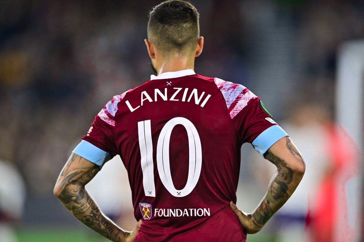 lanzineta's tweet photo. 🇦🇷 Lionel Scaloni amplió la lista de reservados para el Mundial y en las últimas horas citó a Manuel Lanzini para reemplazar a Lo Celso. 

Vía @CLMerlo https://t.co/lquWM61GQ2