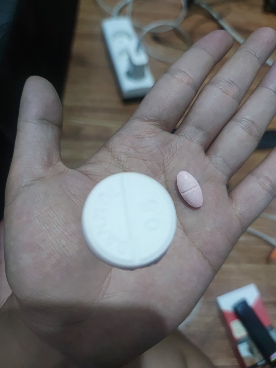 𝐆𝐚𝐥 tweet media