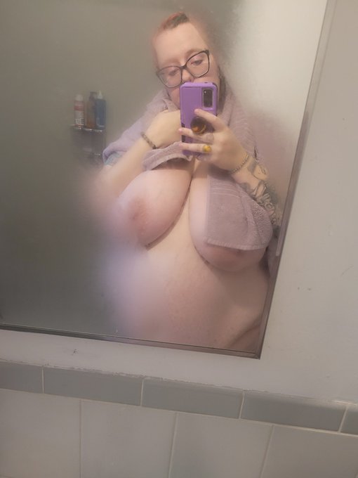 #morning #goodmorning #shower #steamy #ShowerSelfie #bbw #ContentCreator https://t.co/bsNcMlsJMV<a href="/tag/morning"class="tags">#morning</a><a href="/tag/goodmorning"class="tags">#goodmorning</a><a href="/tag/shower"class="tags">#shower</a><a href="/tag/steamy"class="tags">#steamy</a><a href="/tag/showerselfie"class="tags">#ShowerSelfie</a><a href="/tag/bbw"class="tags"><span>#bbw</span></a><a href="/tag/contentcreator"class="tags"><span>#contentcreator</span></a>