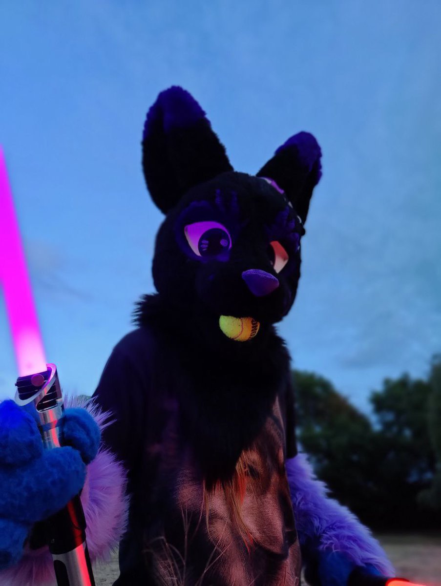 Meraxis.Art‘s tweet media