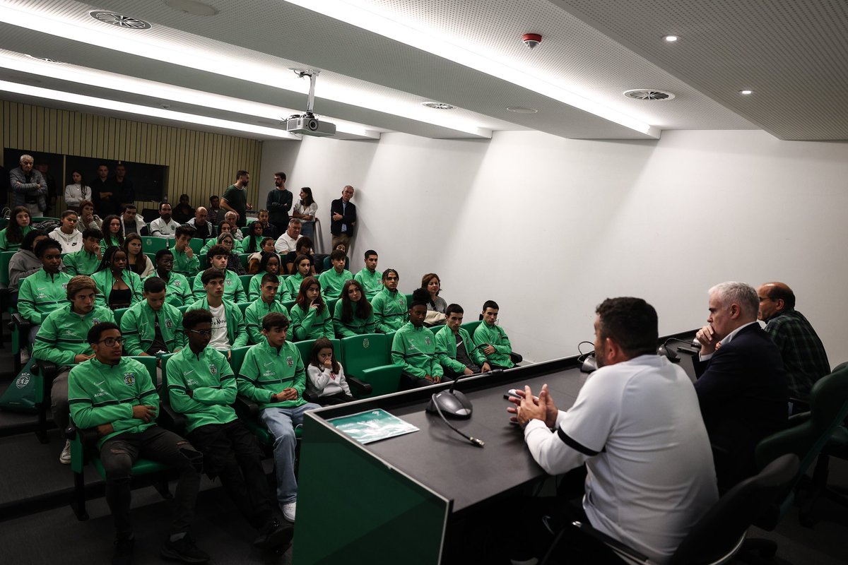2️⃣9️⃣ reforços para os juniores do #AtletismoSCP 🦁

👉 Conhece a lista completa dos novos Leões de verde e branco: bit.ly/3T356KA