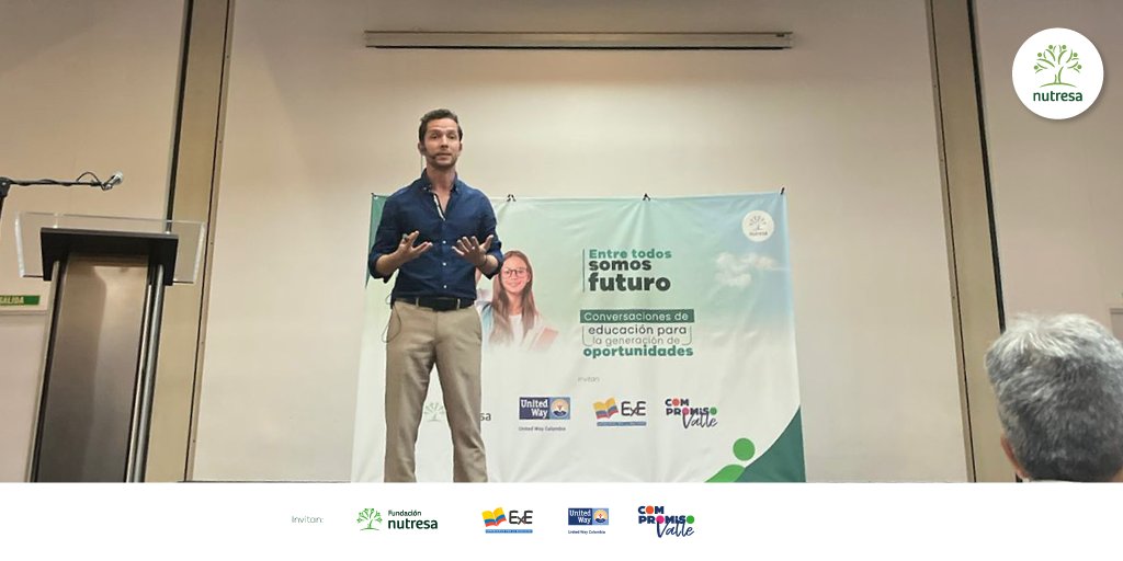 En nuestra conversación en Cali también hay tiempo para inspirarnos desde la experiencia de <a href="/jmloperaa/">Juan Manuel Lopera</a> Emprendedor Social y Fundador de Aulas Amigas, TOMidigital.com que nos acompañará para conversar sobre las posibles soluciones para los desafíos actuales de la educación