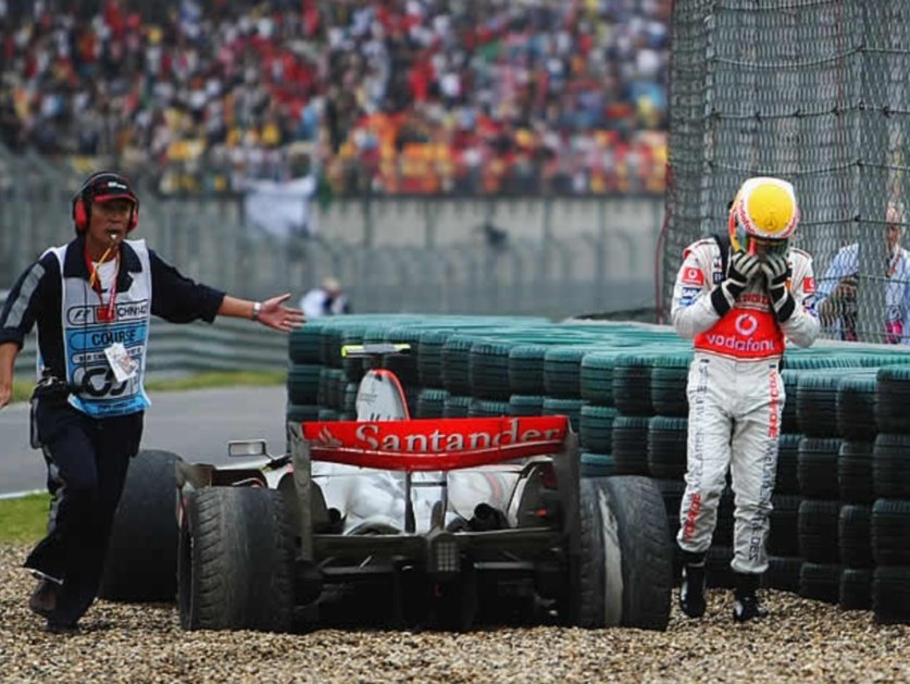 Lyoon_Raimon's tweet photo. @LewisHamilton @LewisHamilton 👍🏻 https://t.co/jjjefY5Bde