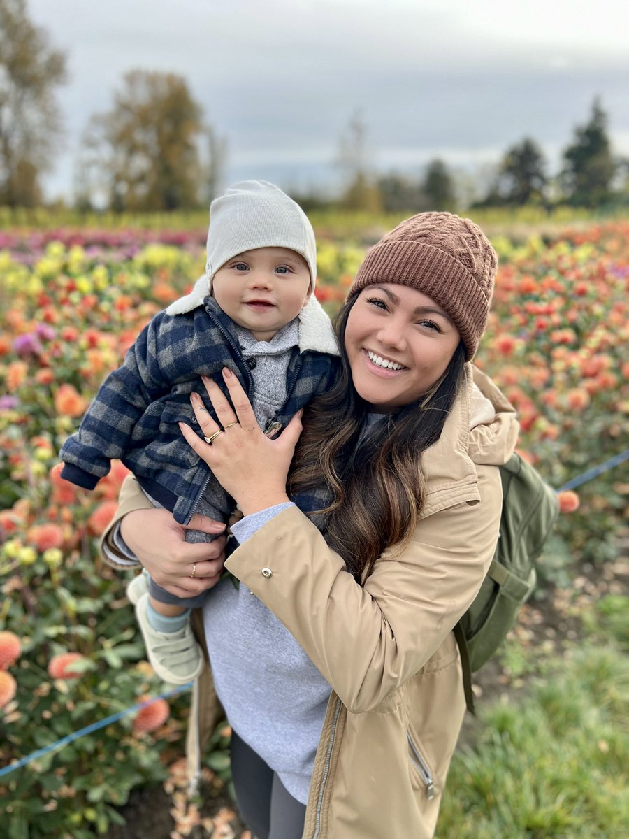 AmandaJackaman's tweet photo. Hey, pumpkin! 🎃 

I’ve been going to @richcountryfarm’s since I was a kid and it felt so specially to take this little guy here for the first time. @Richmond_BC @EatDrinkBuyBC 

#PumpkinPatch #FallVibes https://t.co/AjpiATgTrL
