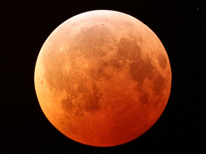 One week now until the first Election Day total lunar eclipse in US history! November 8th. 🤨 Yes, it will be visible in Maryland in the early morning hours before sunrise. The November full moon will turn a dark orange/red. 👇 Spooky. Won't happen again until Tuesday Nov 8, 2394