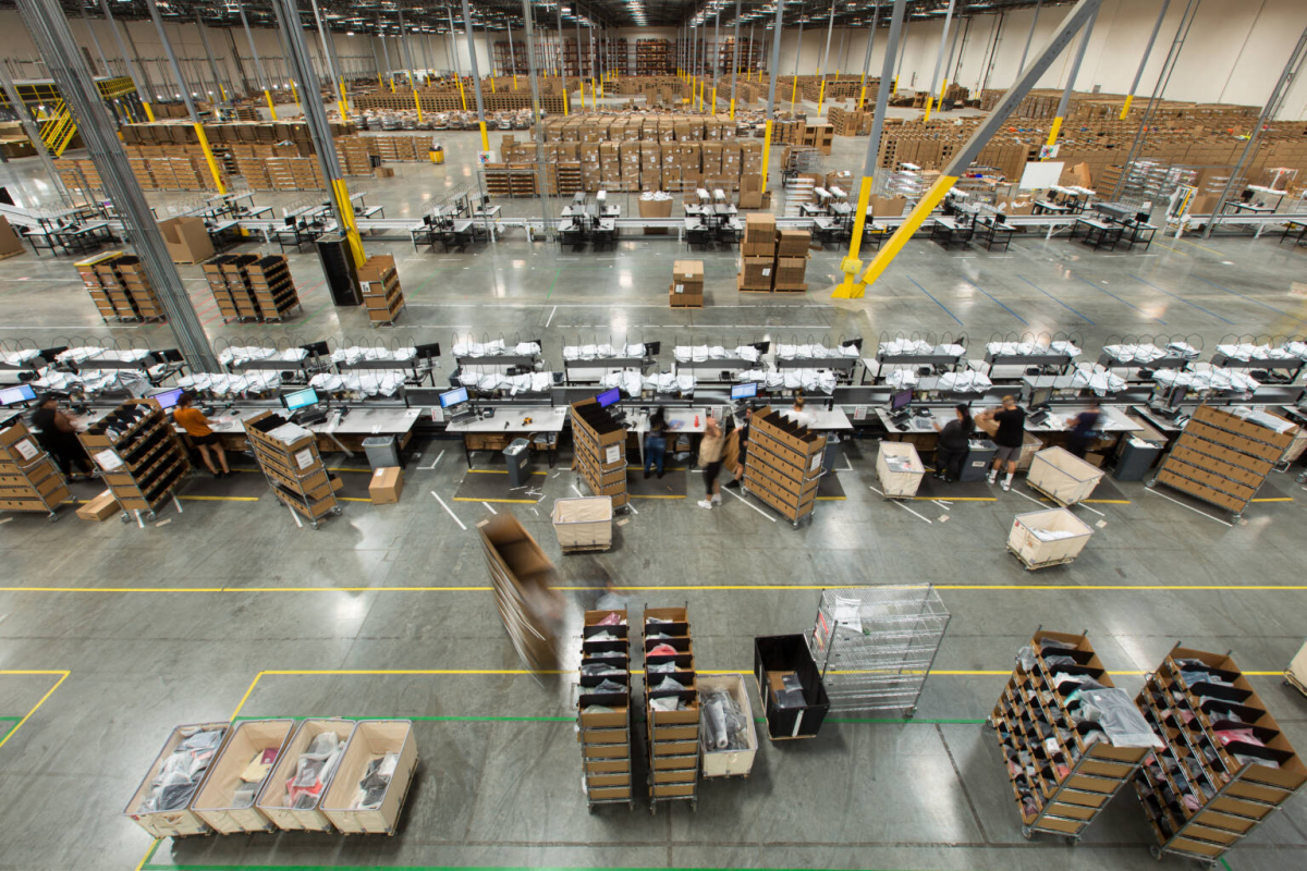 As the size of the modern warehouse has increased dramatically, so have the challenges facing warehouse operations managers. Check out our latest blog to find out that #EnterpriseMobility solutions can help meet the challenges of a warehouse environment. tinyurl.com/25fcm9ep